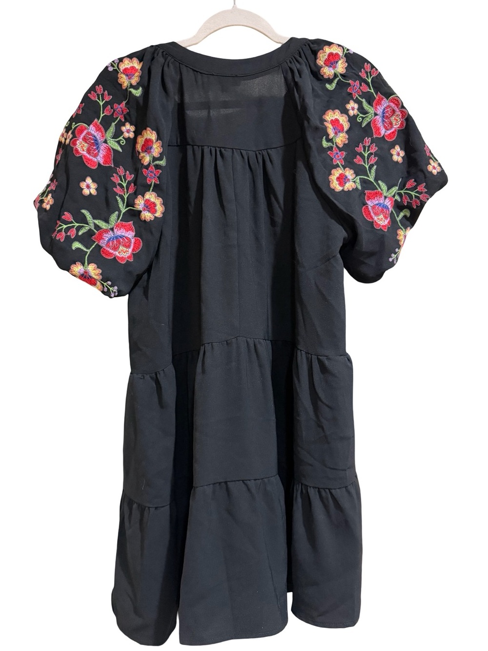 ✨ Umgee Black Dress with Floral Embroidered Puff Sleeves Size S - Picture 9 of 12